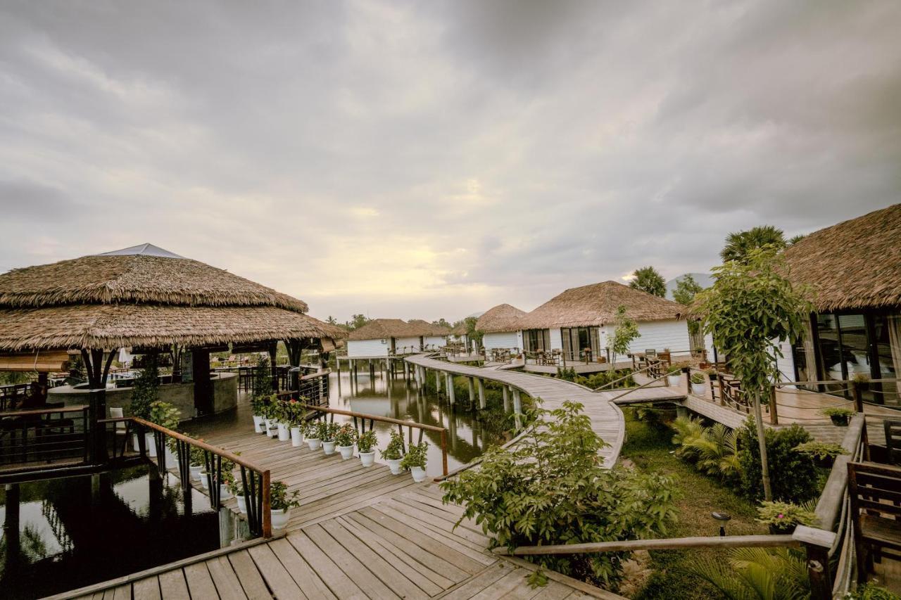 Good Time Relax Resort Kampot Extérieur photo